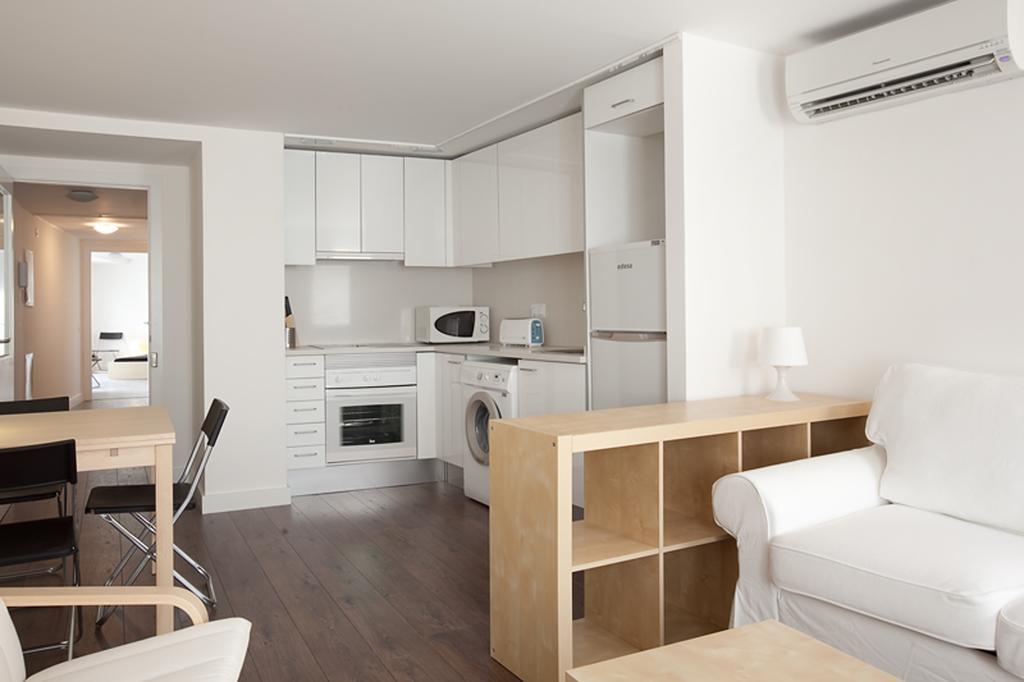 Blackandwhitehome Ramblas *